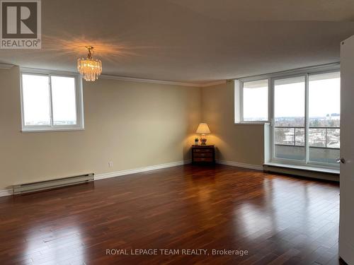 1001 - 1705 Playfair Drive, Ottawa, ON - Indoor Photo Showing Other Room