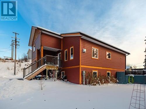 22-19 Wann Road, Whitehorse, YT - Outdoor With Exterior