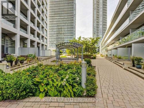 220 - 2035 Sheppard Avenue E, Toronto, ON - Outdoor With Balcony