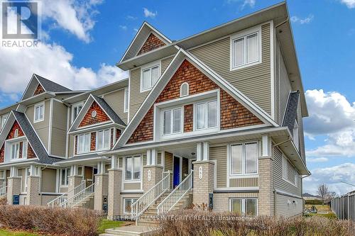 442 Harvest Valley Avenue, Ottawa, ON - Outdoor With Facade