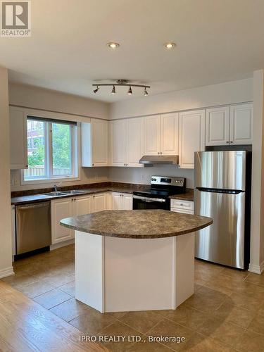 C - 9 Benson Avenue, Mississauga, ON - Indoor Photo Showing Kitchen With Double Sink