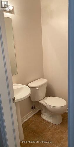 C - 9 Benson Avenue, Mississauga, ON - Indoor Photo Showing Bathroom