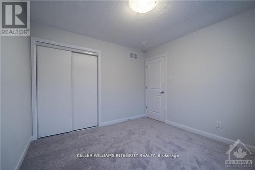 655 Prominence Way, Ottawa, ON - Indoor Photo Showing Other Room