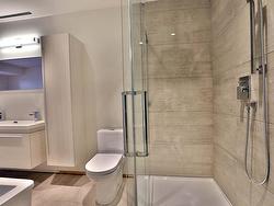 Ensuite bathroom - 