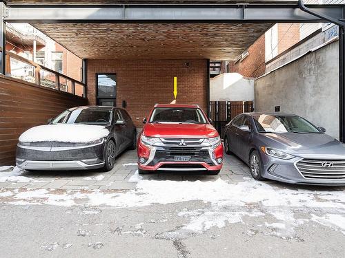 Parking - 7340 Rue St-Denis, Montréal (Villeray/Saint-Michel/Parc-Extension), QC -  Photo Showing Garage