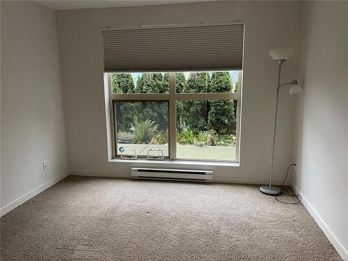 105-555 Franklyn St, Nanaimo, BC - Indoor Photo Showing Other Room