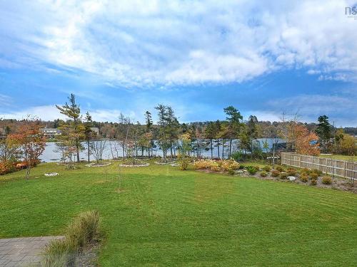 388 Lochmoor Lane, Lake Loon, NS 