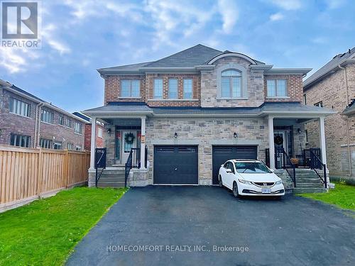 2 Frederick Taylor Way W, East Gwillimbury, ON - Outdoor With Facade