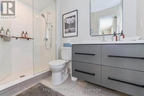 487 Anderson Street S, Centre Wellington (Fergus), ON - Indoor Photo Showing Bathroom