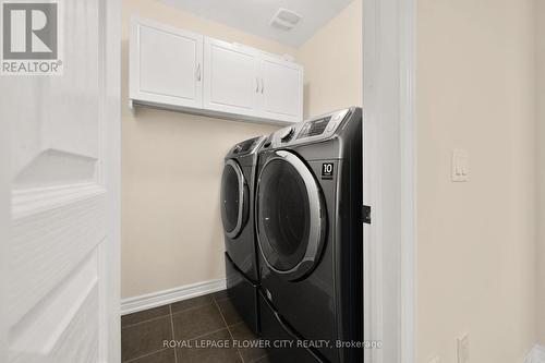 41 Speedwell Street, Brampton, ON - Indoor Photo Showing Laundry Room