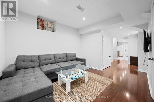 41 Speedwell Street, Brampton, ON - Indoor Photo Showing Living Room