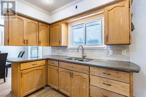 136 Tremaine Road, Milton, ON - Indoor Photo Showing Kitchen With Double Sink