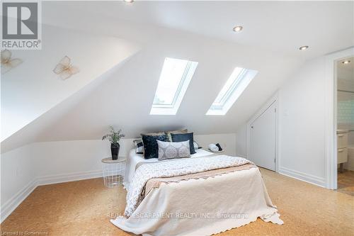 56 Newton Avenue, Hamilton, ON - Indoor Photo Showing Bedroom