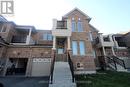 213 Laker Court, Newmarket, ON  - Outdoor With Facade 