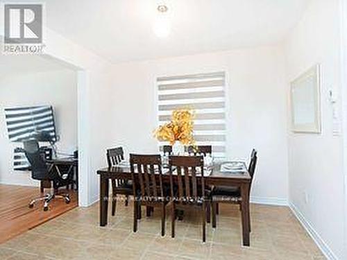 10 Brent Stephens Way, Brampton, ON - Indoor Photo Showing Dining Room