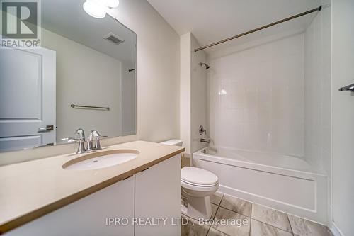 294 Valermo Drive, Toronto, ON - Indoor Photo Showing Bathroom