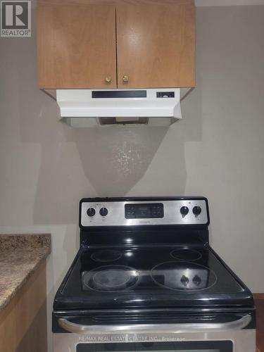 Bsmt - 7569 Magistrate Terrace, Mississauga, ON - Indoor Photo Showing Kitchen