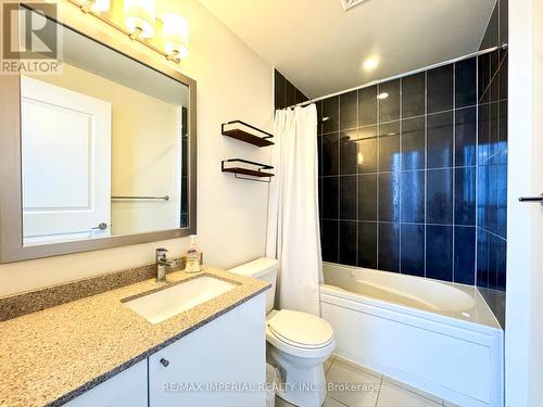 2602 - 5025 Four Springs Avenue, Mississauga, ON - Indoor Photo Showing Bathroom