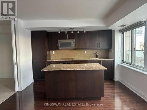 504 - 1 Bedford Road, Toronto, ON - Indoor Photo Showing Kitchen