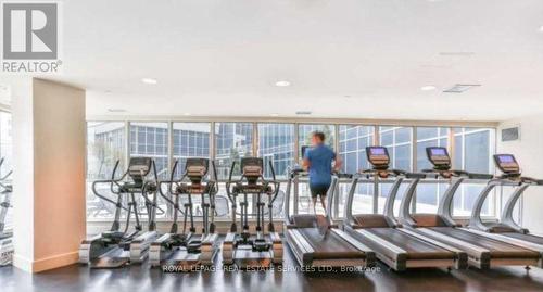 408 - 8 York Street, Toronto, ON - Indoor Photo Showing Gym Room