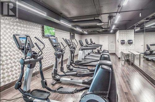 509 - 19 Grand Trunk Crescent, Toronto, ON - Indoor Photo Showing Gym Room