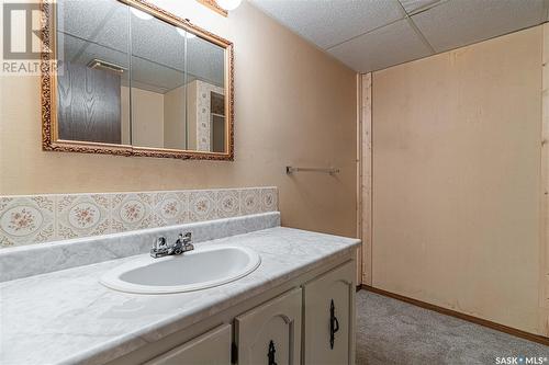 58 Hammond Road, Regina, SK - Indoor Photo Showing Basement