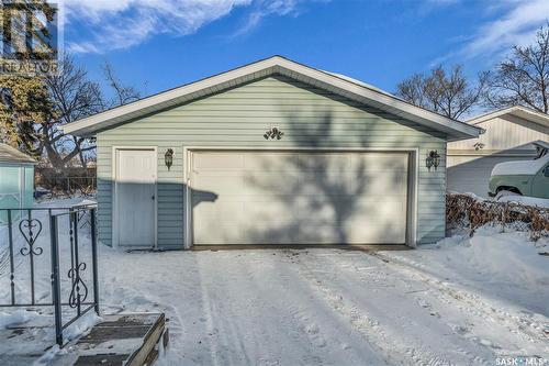 58 Hammond Road, Regina, SK - Outdoor