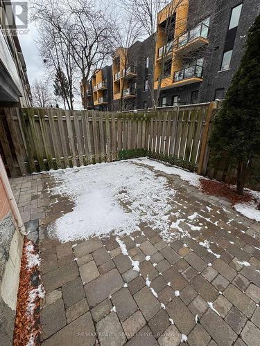 65 - 2170 Bromsgrove Road, Mississauga, ON - Outdoor