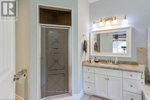 196 Birchwood Avenue, Kincardine, ON - Indoor Photo Showing Bathroom