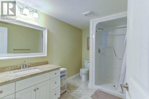 196 Birchwood Avenue, Kincardine, ON - Indoor Photo Showing Bathroom