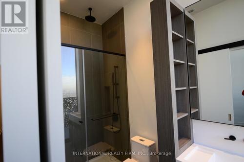 5105 - 55 Charles Street E, Toronto, ON - Indoor Photo Showing Bathroom