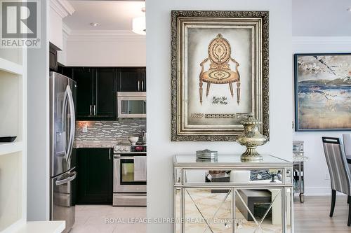 107 - 2111 Lake Shore Boulevard W, Toronto, ON - Indoor Photo Showing Kitchen With Stainless Steel Kitchen With Upgraded Kitchen