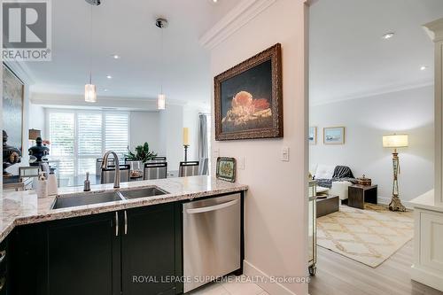 107 - 2111 Lake Shore Boulevard W, Toronto, ON - Indoor Photo Showing Kitchen With Double Sink With Upgraded Kitchen