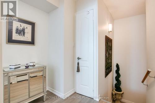 107 - 2111 Lake Shore Boulevard W, Toronto, ON - Indoor Photo Showing Other Room