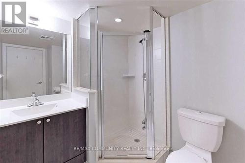 715 - 181 Village Green Square, Toronto, ON - Indoor Photo Showing Bathroom