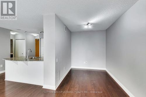 2805 - 33 Sheppard Avenue, Toronto, ON - Indoor Photo Showing Other Room