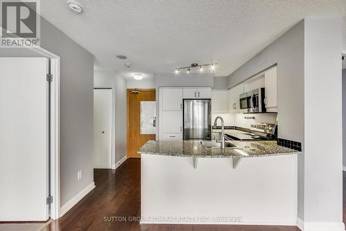 2805 - 33 Sheppard Avenue, Toronto, ON - Indoor Photo Showing Kitchen With Upgraded Kitchen