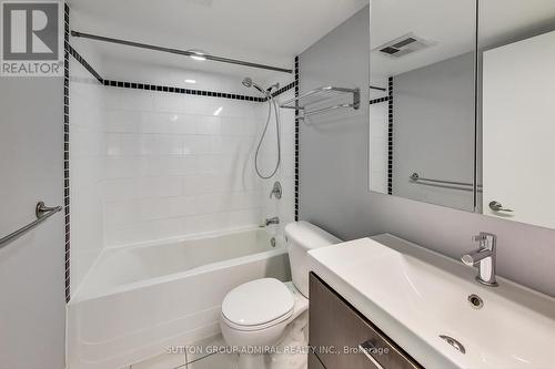 2805 - 33 Sheppard Avenue, Toronto, ON - Indoor Photo Showing Bathroom