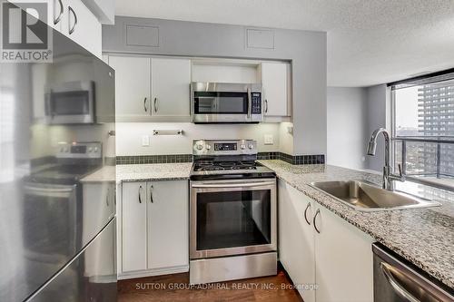 2805 - 33 Sheppard Avenue, Toronto, ON - Indoor Photo Showing Kitchen