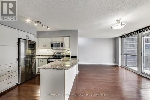 2805 - 33 Sheppard Avenue, Toronto, ON - Indoor Photo Showing Kitchen With Upgraded Kitchen