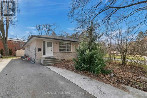 Unit A - 197A Cedarvale Crescent, Waterloo, ON - Outdoor