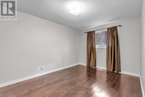 Unit A - 197A Cedarvale Crescent, Waterloo, ON - Indoor Photo Showing Other Room