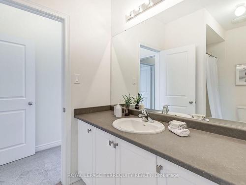 244 Mckean Dr, Whitchurch-Stouffville, ON - Indoor Photo Showing Bathroom