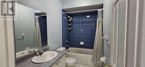 59 Luella Crescent, Brampton, ON - Indoor Photo Showing Bathroom