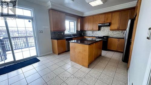 Main - 56 Southlake Boulevard, Brampton, ON - Indoor Photo Showing Kitchen