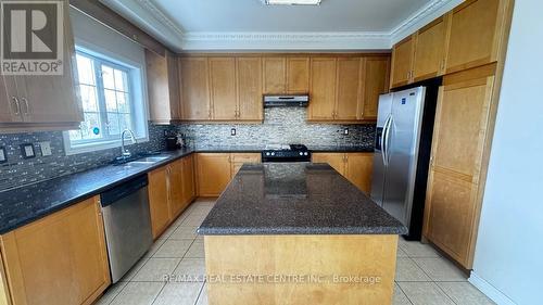 Main - 56 Southlake Boulevard, Brampton, ON - Indoor Photo Showing Kitchen