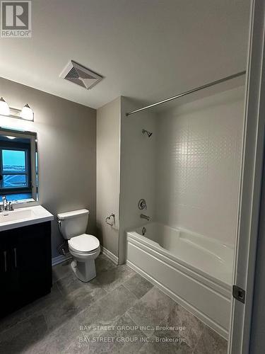 406 - 460 Gordon Krantz Avenue, Milton, ON - Indoor Photo Showing Bathroom