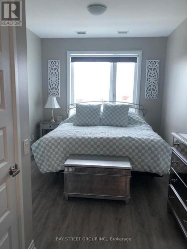 406 - 460 Gordon Krantz Avenue, Milton, ON - Indoor Photo Showing Bedroom