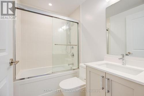 508E - 20 Gatineau Drive, Vaughan, ON - Indoor Photo Showing Bathroom