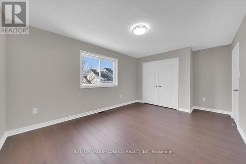 4 Maple Crown Terrace, Barrie, ON - Indoor Photo Showing Other Room